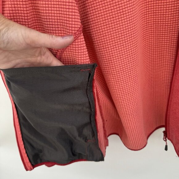 McKinley Women Size XS Long Sleeve Full Zip Pink Hiking Inside Pockets Jacket - Picture 4 of 16